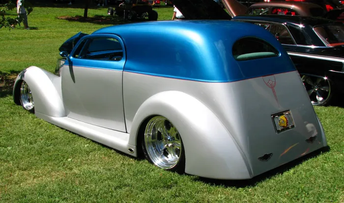 Lowrider Kit Car, by Don OBrien, CC BY 2.0