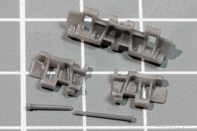 Tankraft KV 650mm split link tracks, close up