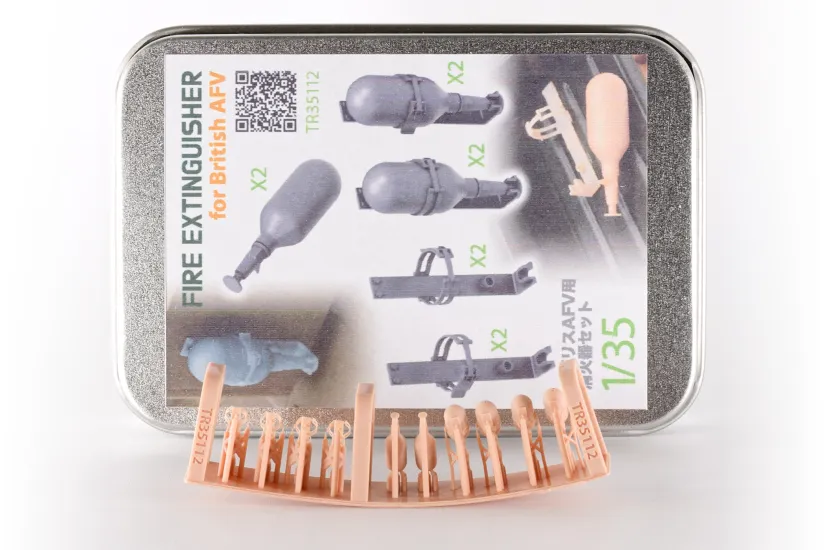 T-Rex Studio TR35112 British Fire Extinguishers with box