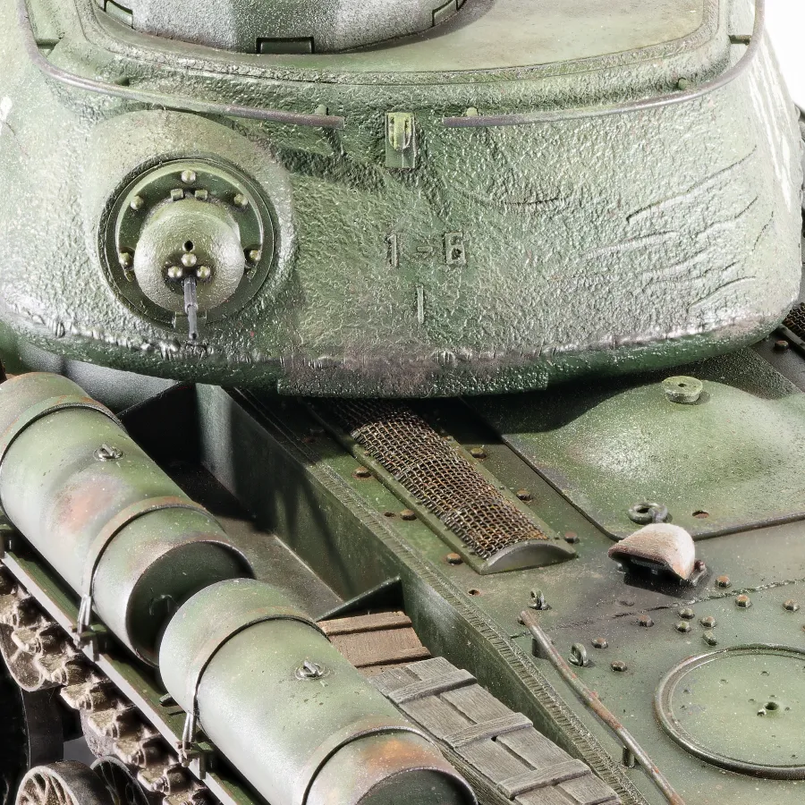 Bronco KV-122 model, rear view close up