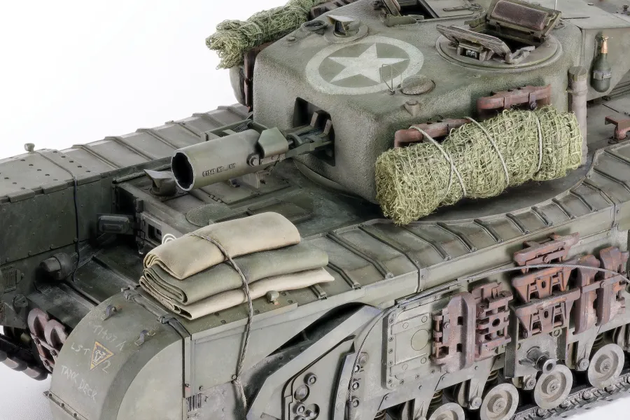 AFV Club Churchill AVRE MkIV, left front view of stowage