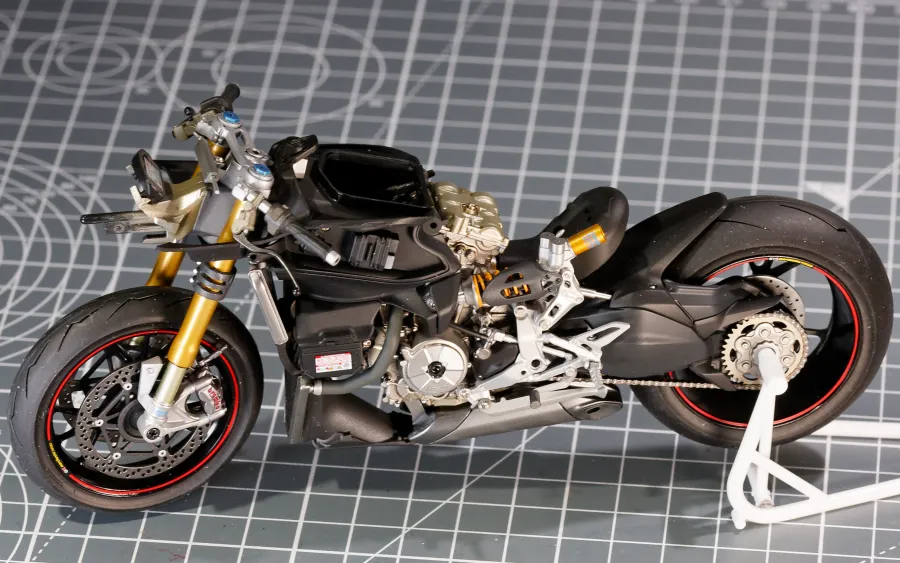Tamiya Panigale chassis, 1/12th scale model